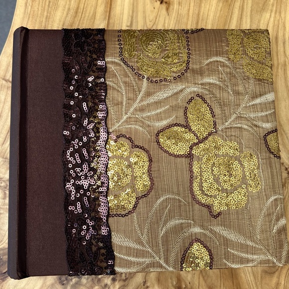 Pier 1 Other - Pier 1 Sequined 6" x 4" Photo Album